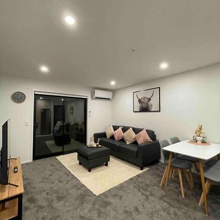 Central City Convenience At The Salt District Christchurch Exterior foto